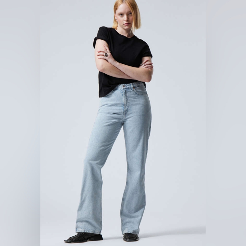 Weekday Rowe Extra High Straight Jeans - Summer Blue 27/34